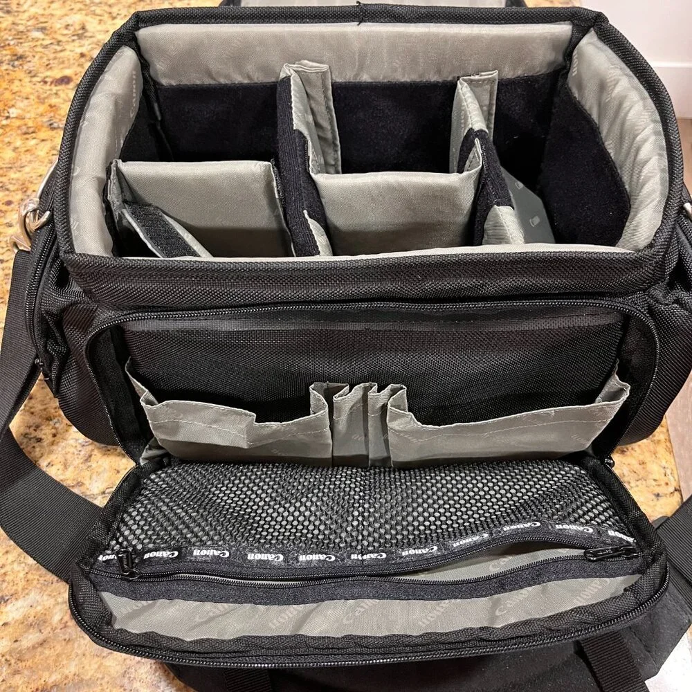 Canon 200DG Digital Gadget Camera Bag